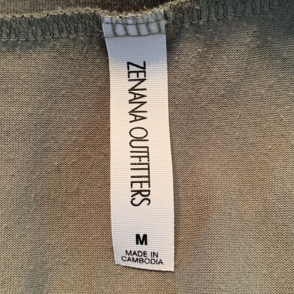 Zenana Outfitters Maxi Dress Split Hem w/ Pockets - Picture 5 of 7